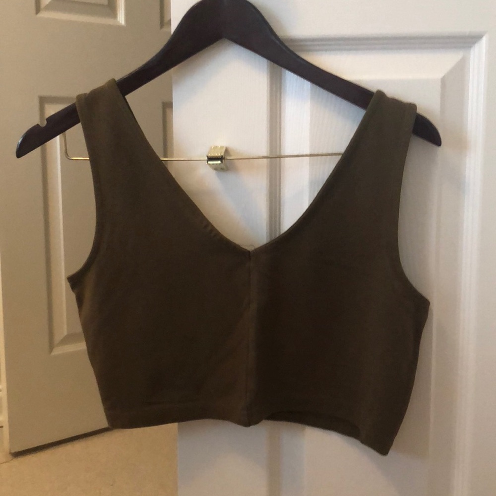 Cropped top